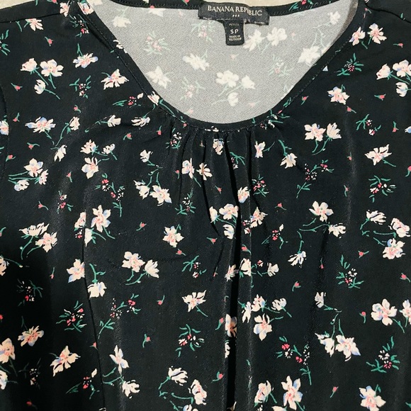 Dress - Picture 3 of 5